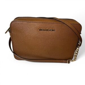 Michael Kors Large Jet Set Crossbody Bag